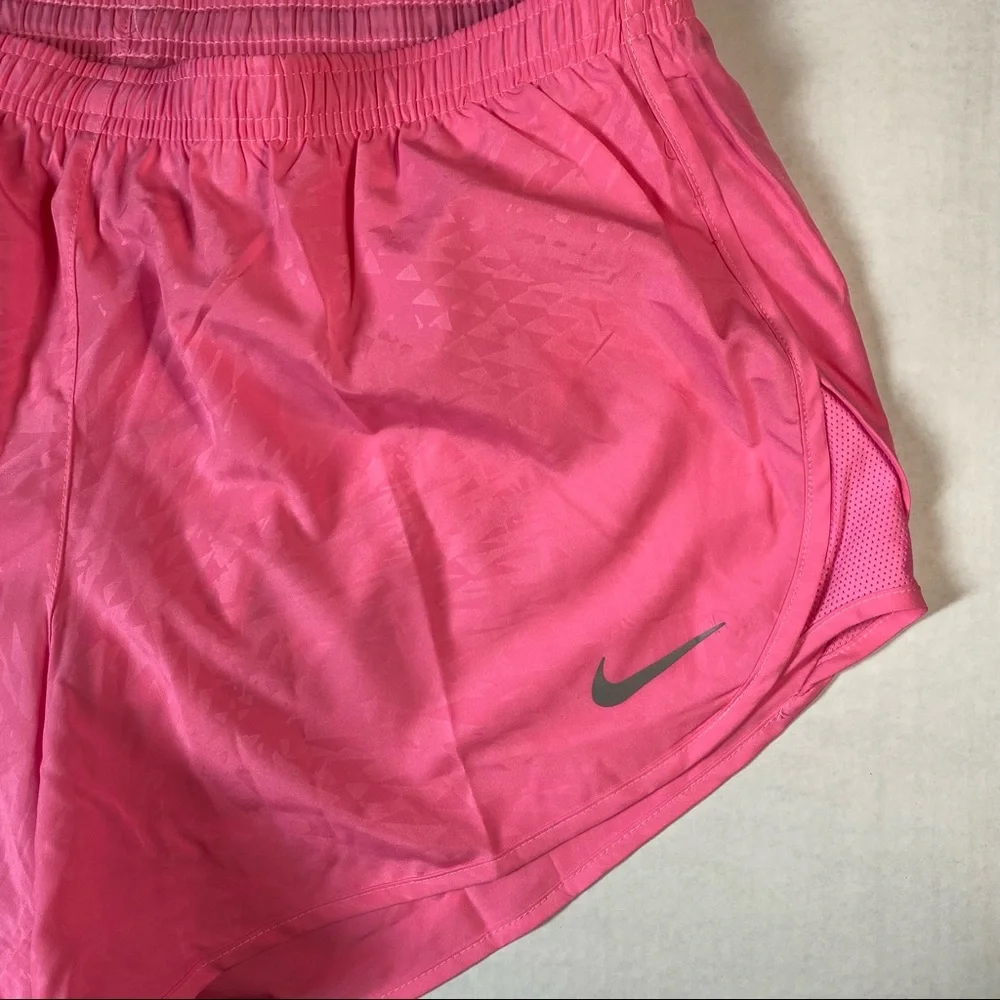 New Nike Women Dri-fit Shorts Size L - Picture 4 of 6